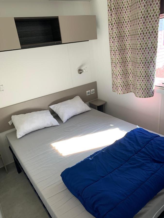 Mobilhome Vias Plage Dans Camping Extérieur photo