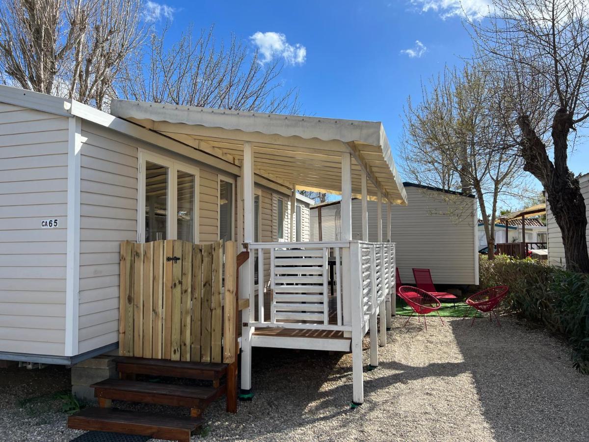 Mobilhome Vias Plage Dans Camping Extérieur photo