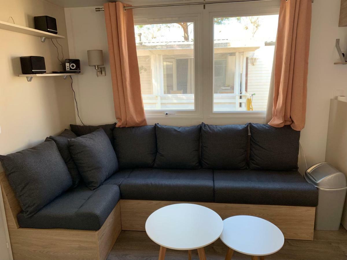 Mobilhome Vias Plage Dans Camping Extérieur photo